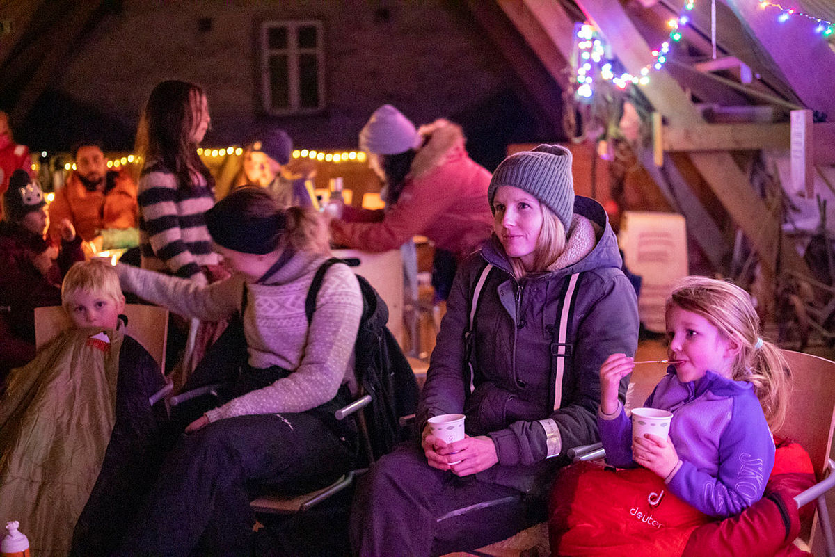 Julie Lunde og Anniken Brueland har tatt med barna, Oscar Svendsen Lunde og Ylva Brueland-Svendsen på turboklubben for første gang. Det gav mersmak og de ønsker veldig gjerne å være med på flere aktiviteter det kommende året.