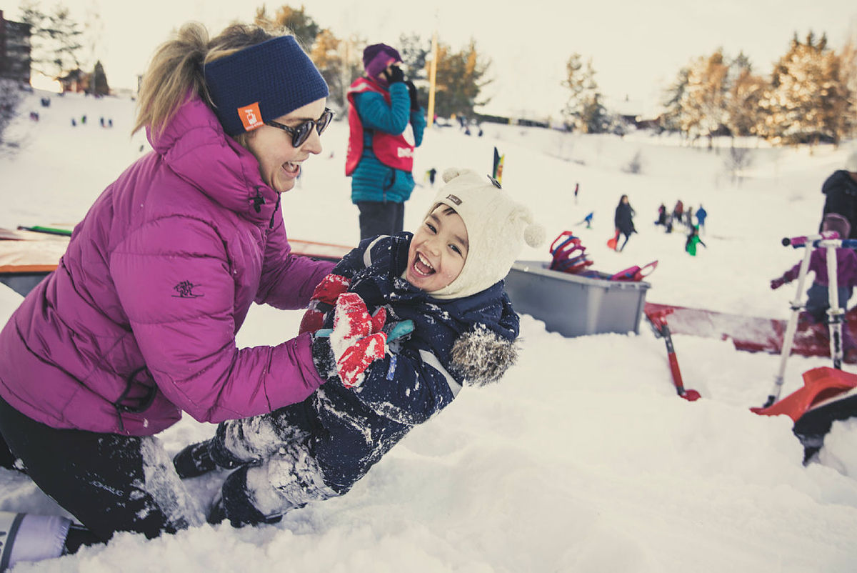 Det ble mange store smil og røde kinn under årets Kom deg ut-dag. Bildet er fra Furuset 3. februar 2019.