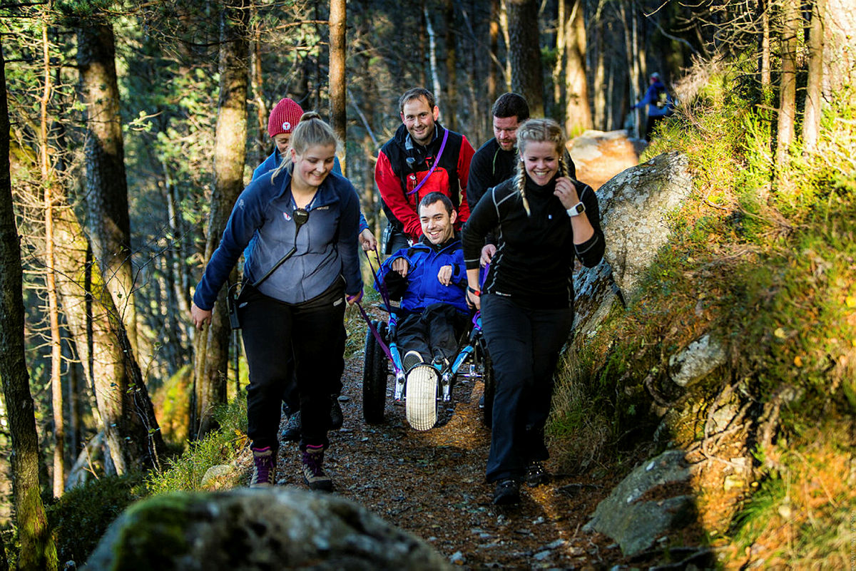 Klart det går Aktivitetshelg på Preikestolen Basecamp - zipline