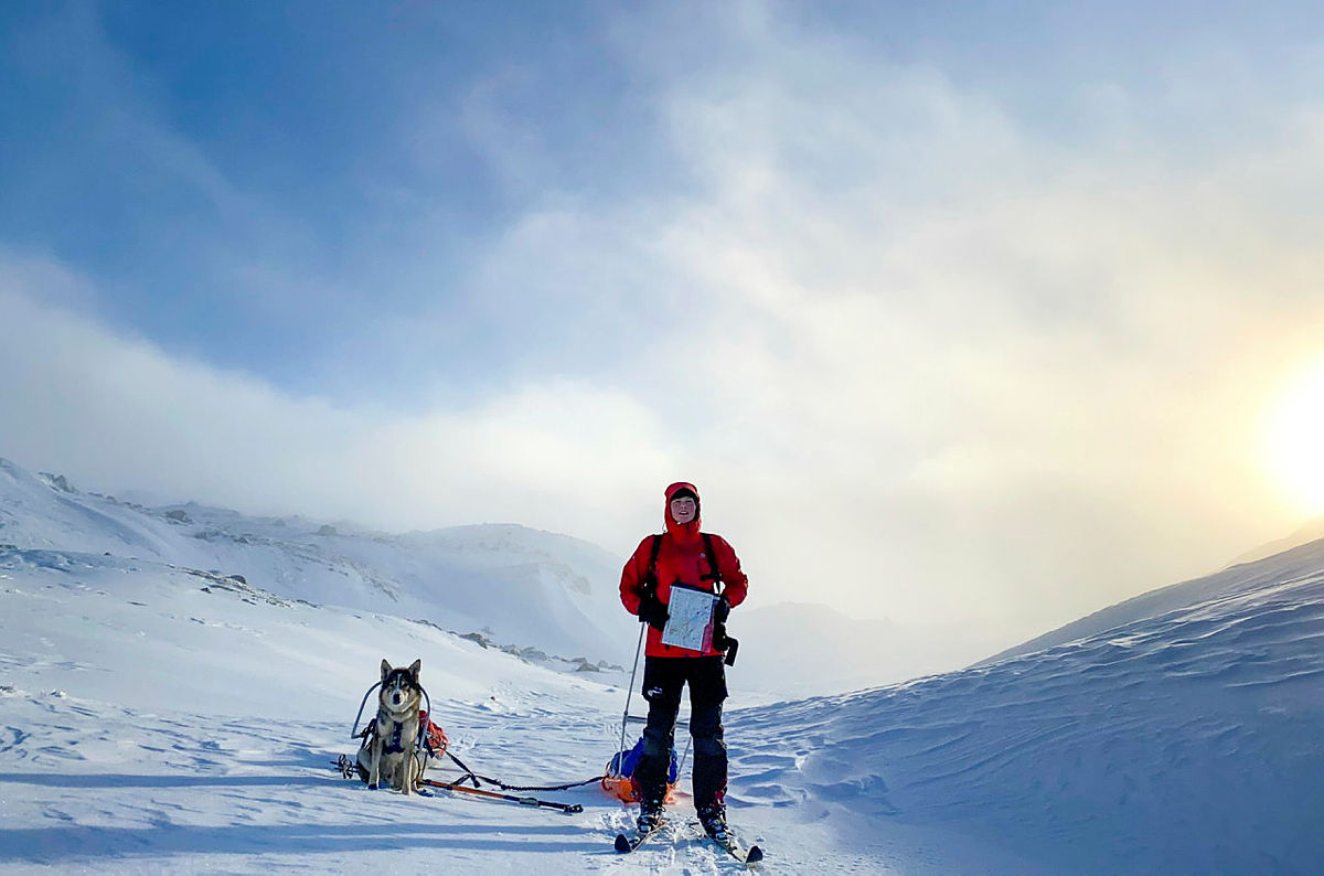 TØFF RUTE: Guro Sandvin Groven og hunden Tengel gikk nylig langturen fra Ådneram til Haukeliseter som en del av sin Norge på langs-ekspedisjon.