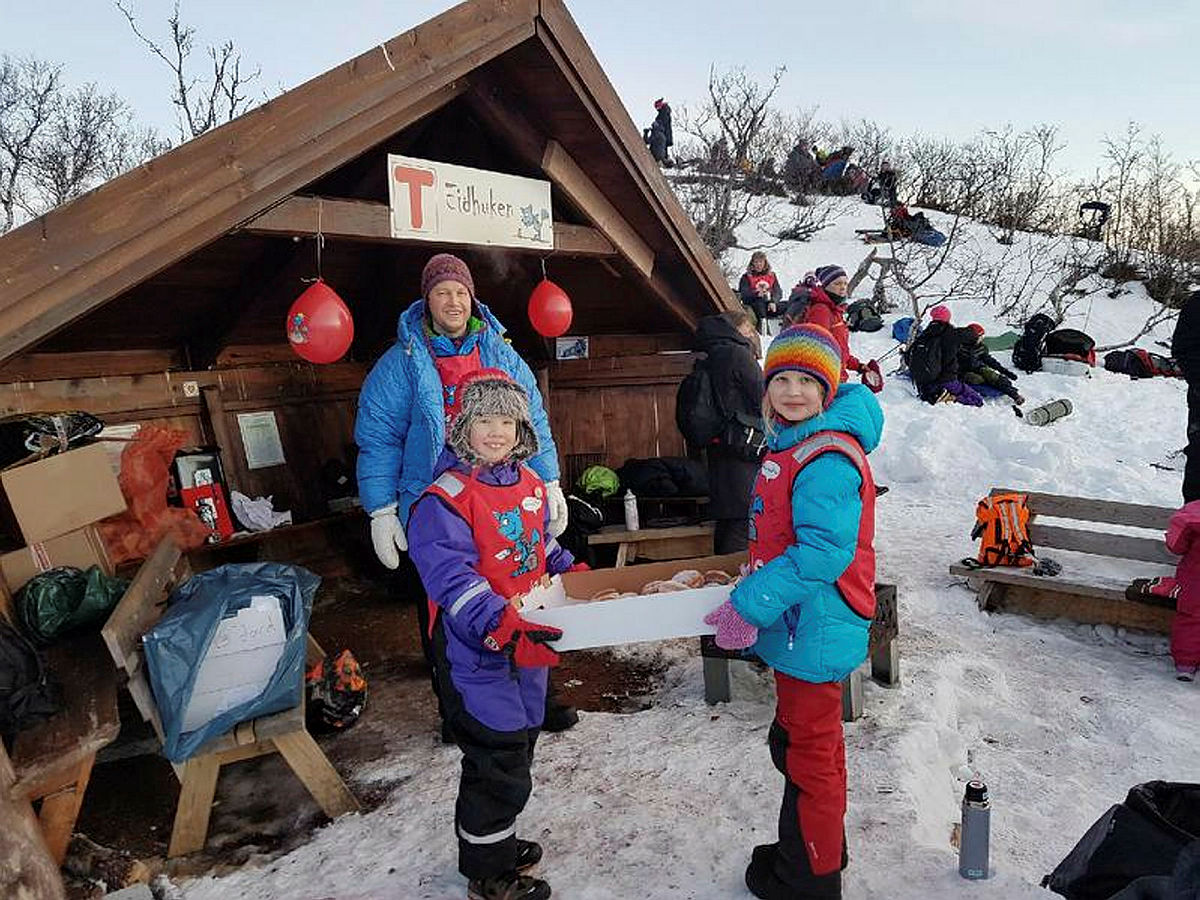 Utebursdag og solfest på Eidhaugen i Tromsø