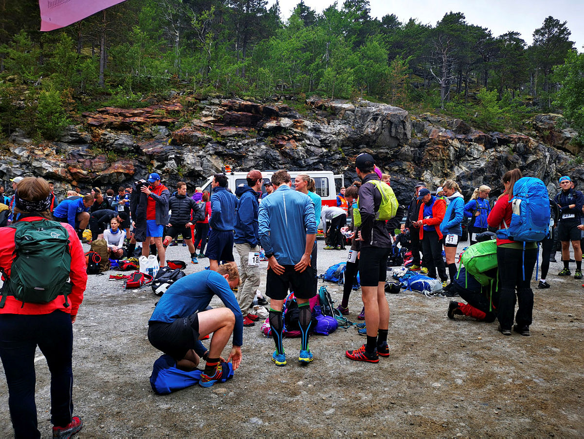 Aktivitet i start/målområde under fjellturløpet Børvasstindan Classic 6. juli 2019