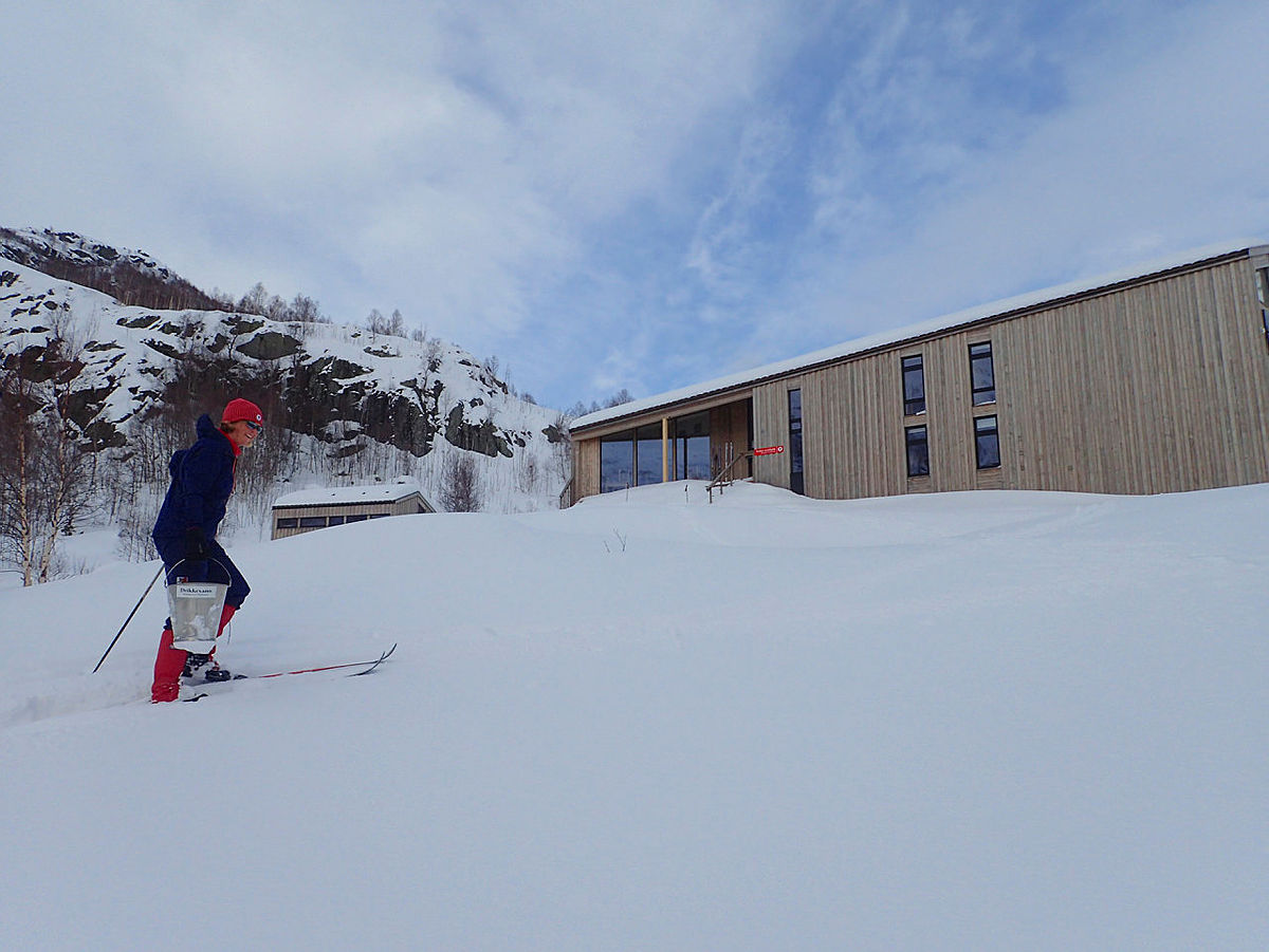 SKIFØRE: Skiturar til Kvitlen er ikkje kvardagskost i desember. Ein del år er det barmarkshøve til jul.