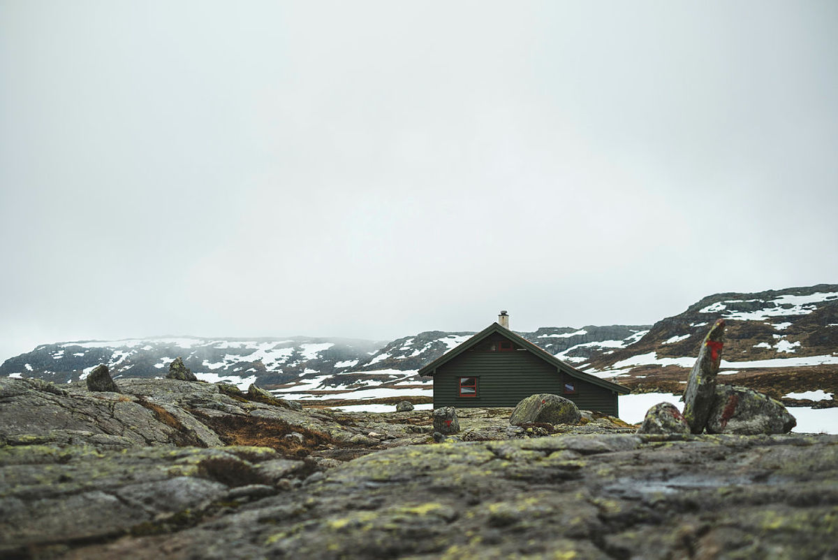 Melands Grønahei, turisthytte i Hjelmeland. Bilder fra mai 2021.