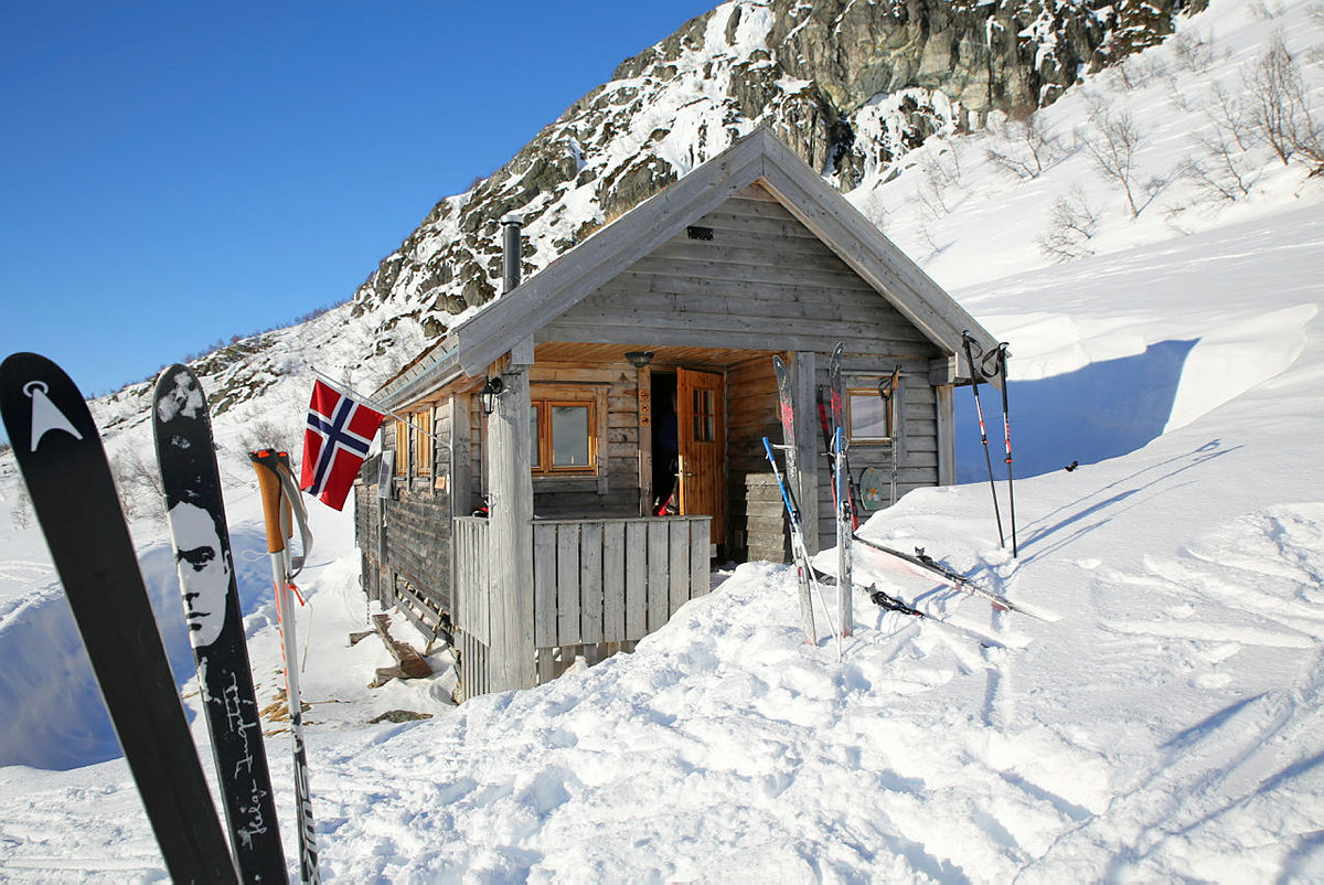 BT-hytten på Mjølfjell kan du nå leie og ha helt for deg selv og din kohort.