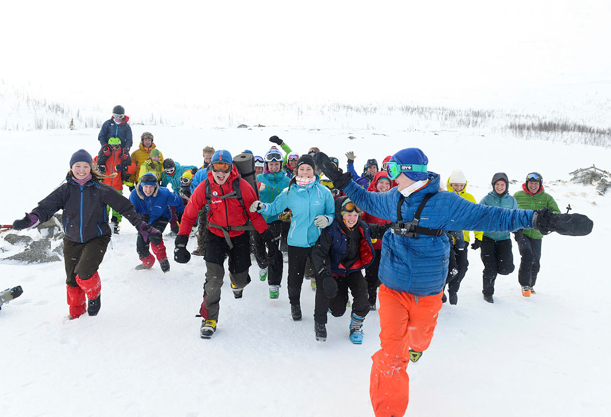 Fredag deltar ungdommene i HæljRace, som er en multisportkonkurranse som beveger seg fra Eiksetra til Bragernes torg. Dette er fra DNT ung sitt landsmøte 2014.
