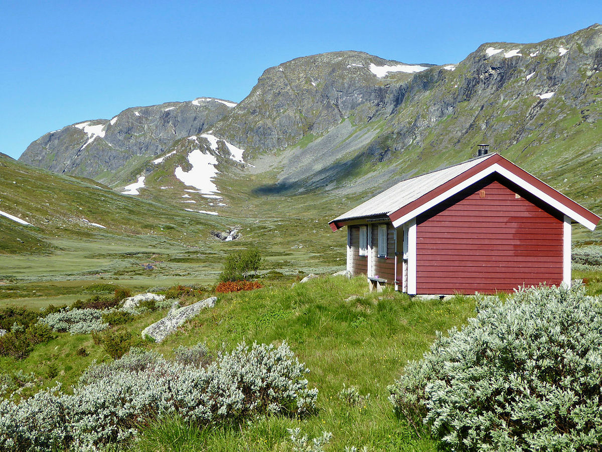 Magisk rundtur : Olefjorden-Tomashelleren-Yksendalsbu-Olefjorden