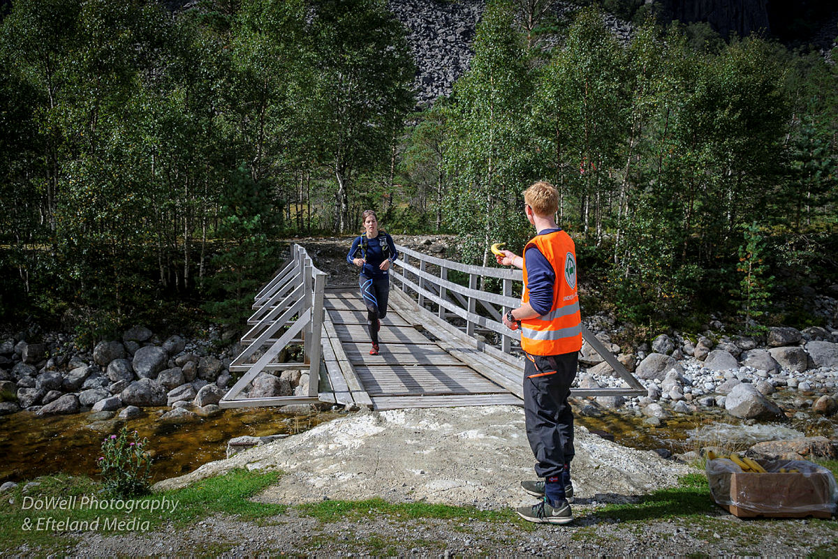 Tripp Trapp Triathlon 2018. Padling, løping og sykling. Lysefjorden.