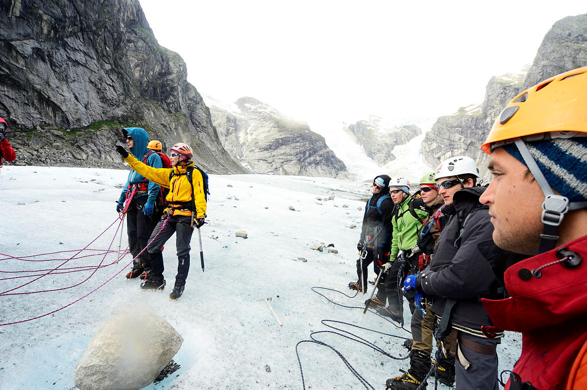 Guiding på Austerdalsbreen.