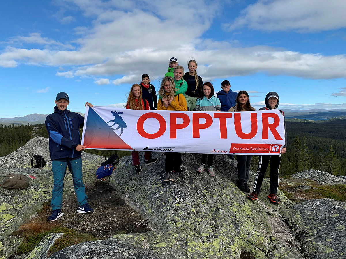 Åmot skule på Fjellhovdane i Vinje kommune.
