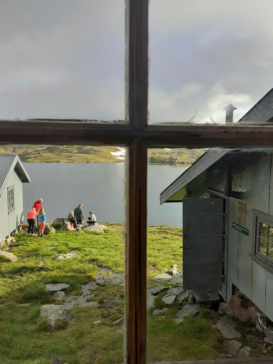 Fersking i fjellet fellestur til Taumevatn og Heibergtunet Storevatn. Her fra Storevatn.