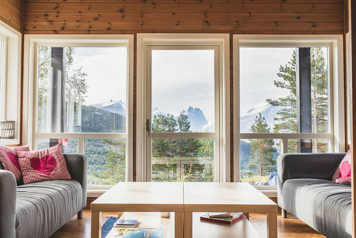 Utsikten fra Skorgedalsbu i Romsdal.