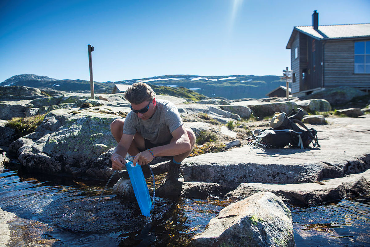 Fyll opp! Ved Gullhorgabu i Bergsdalen, juli 2018.
