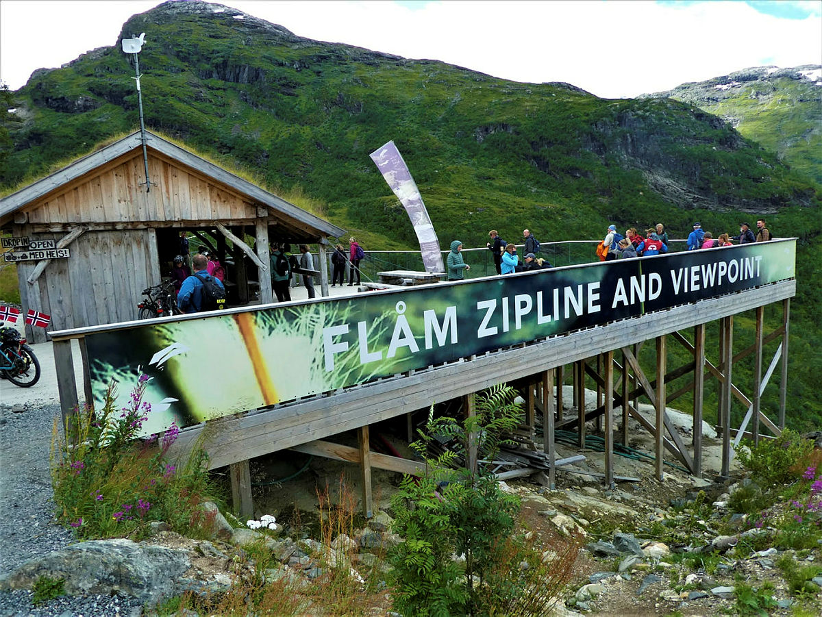 Tur Uppsete - Vatnahalsen, med zipline til Kårdal, august 2021