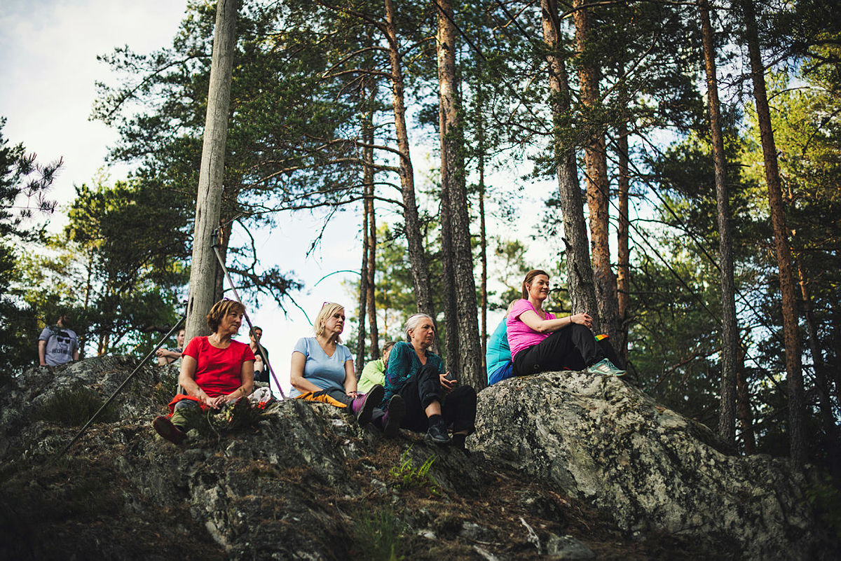 Fra åpningen av verdens første regnbueløype juni 2021.