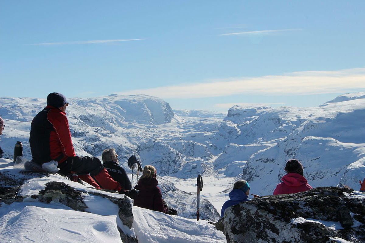 Frå fjell til fjell i Vinter-Voss