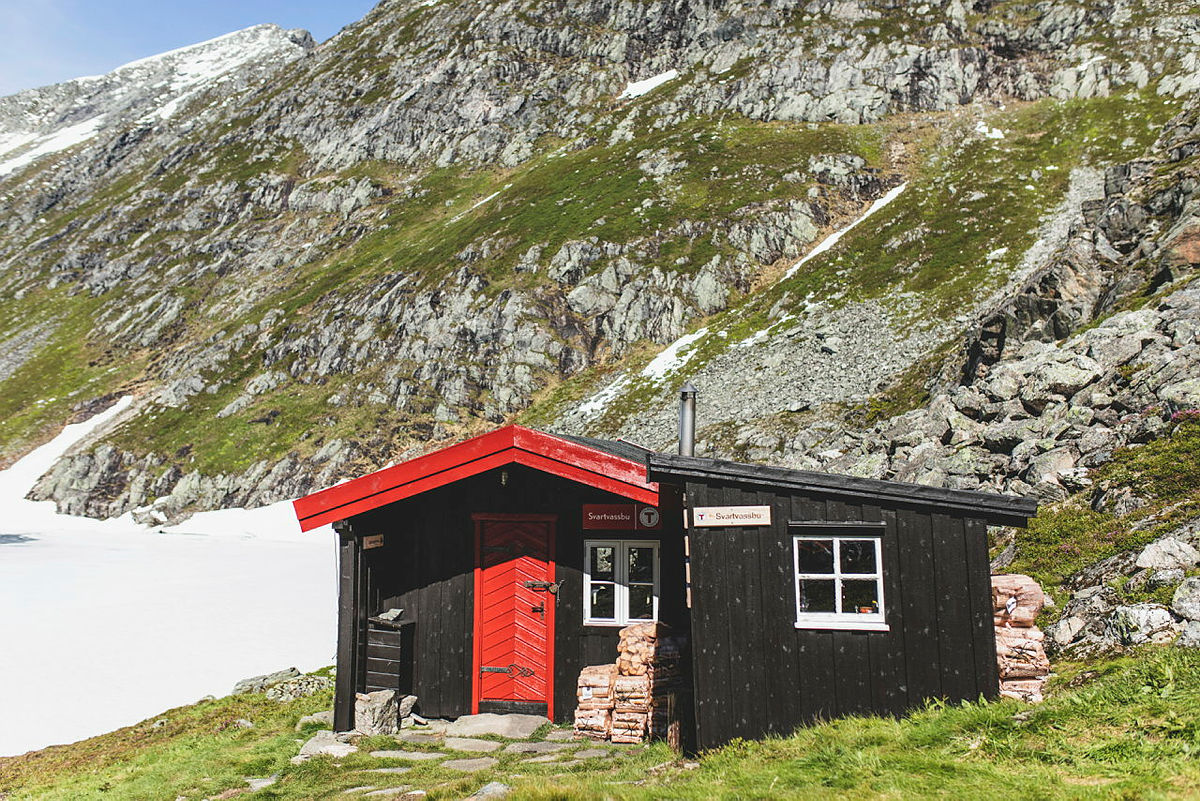 Måsvassbu, Romsdalen